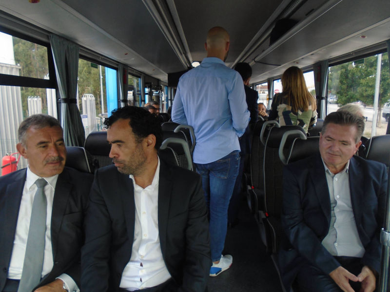 inauguracao 2 autocarros gás natural auto viacao feirense